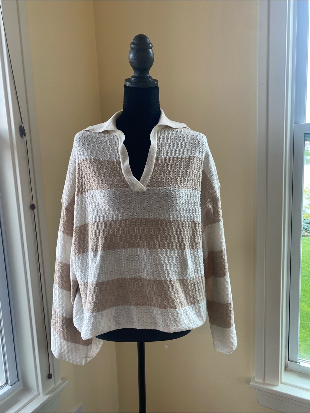 Princess Polly Rick Sweater Womens 4 Beige White Stripe Knit Polo V Neck Oversiz
